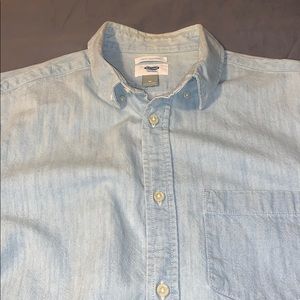 OLD NAVY MEN’S CHAMBRAY LONG-SLEEVE